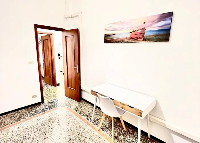 A Due Passi Da Brignole *