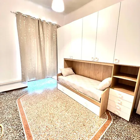 A Due Passi Da Brignole Apartamento